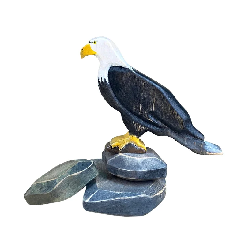 Wooden Bald Eagle - Perched