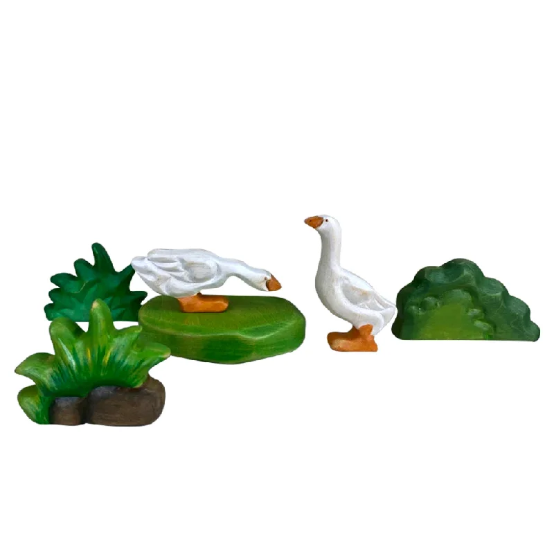 Wooden Geese - Set of 2