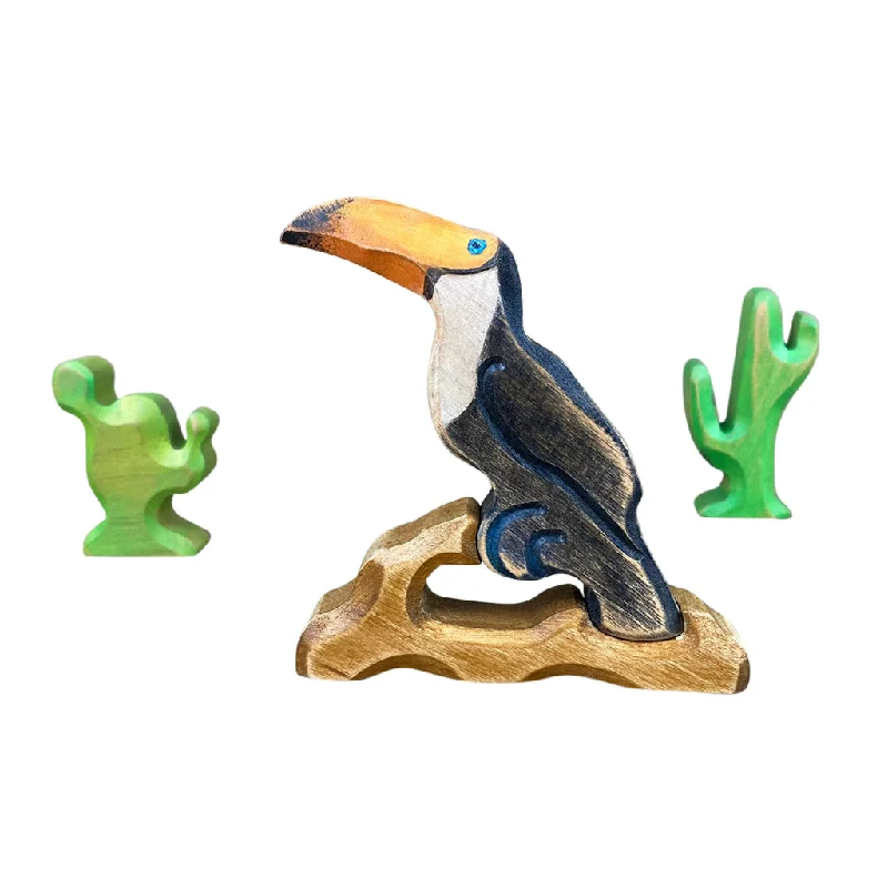 Wooden Toucan