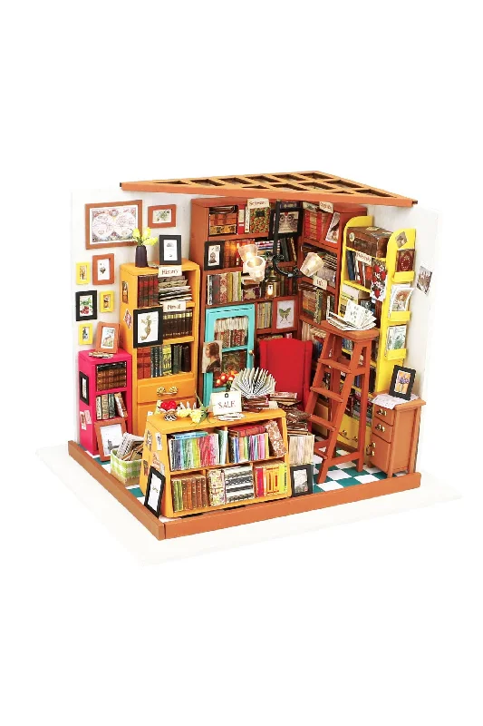 DIY Miniature Dollhouse Kit: Sam's Study