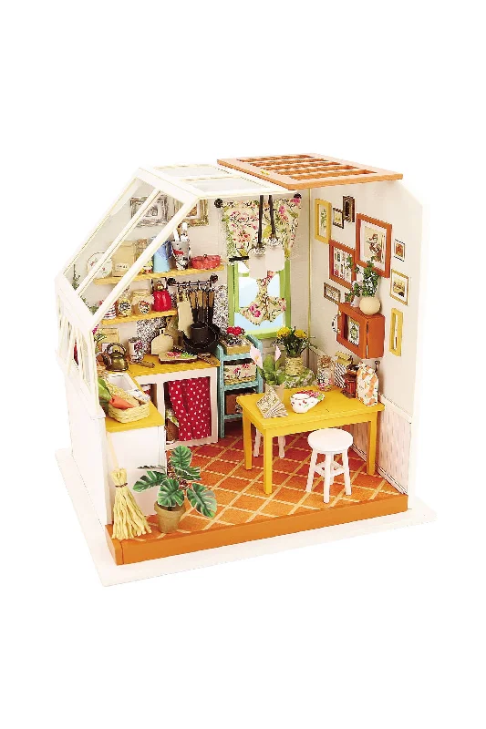 DIY Miniature Dollhouse Kit: Jason's Kitchen